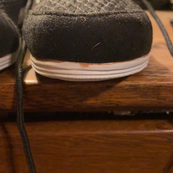 Stretch & Form by Beacon sneakers sz. 5.5 medium - Picture 2 of 4